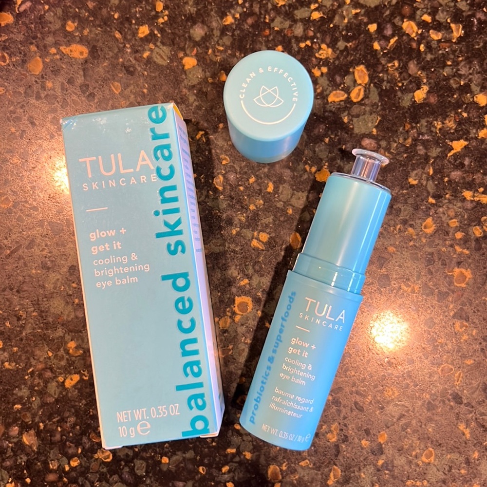 Tula Get it and Glow Cooling & Brightening eye balm